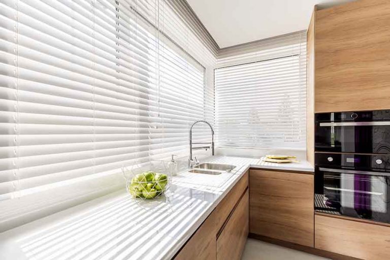 venetian blinds used in kitchen to shelter from glare
