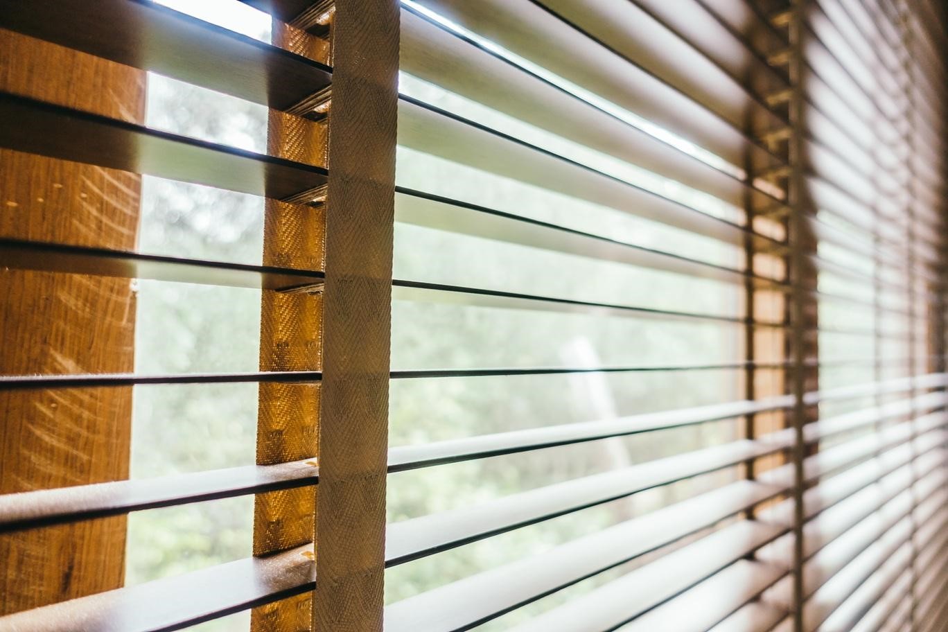 Venetian Blinds in Singapore: A Timeless & Practical Solution for Light Control and Sleek Style