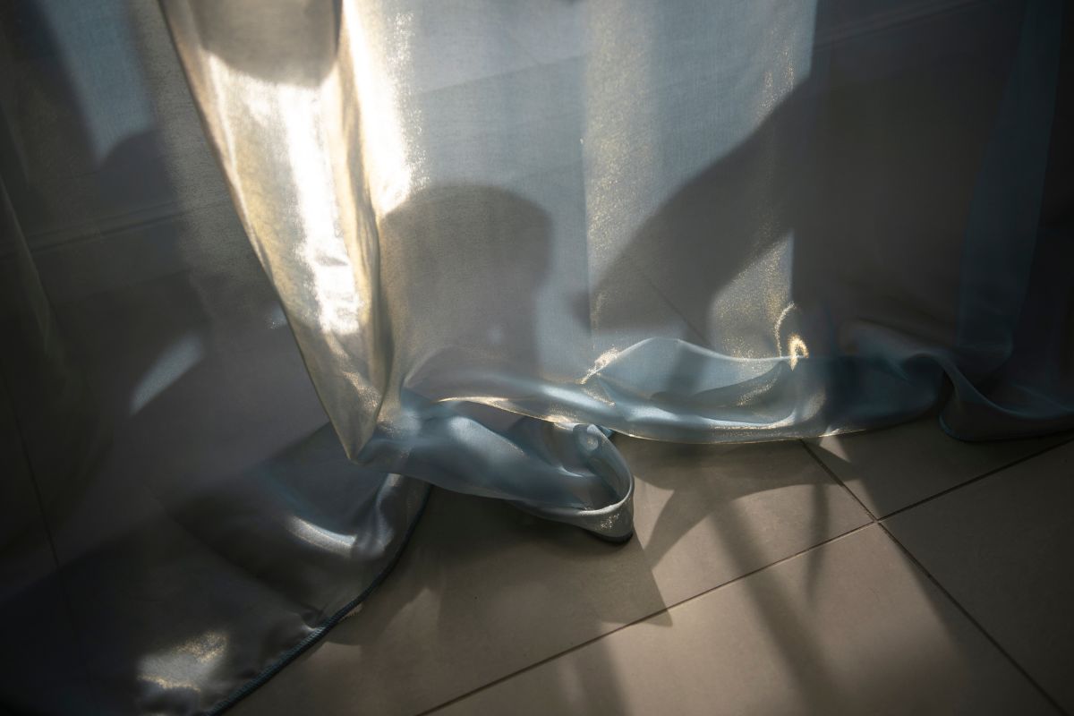 How to Choose the Best Soundproof Curtains in Singapore_ Features, Price & Ratings